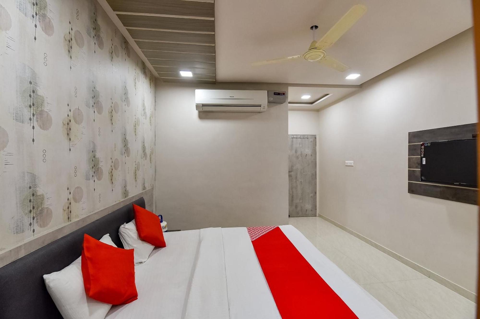 Oyo 69067-贾格莫汉酒店 焦特布尔 外观 照片